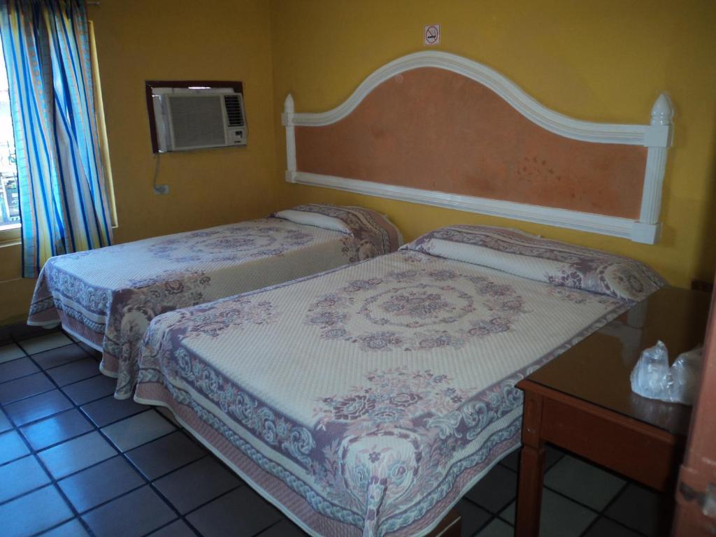 לוס מוצ'יס Hotel Del Valle חדר תמונה
